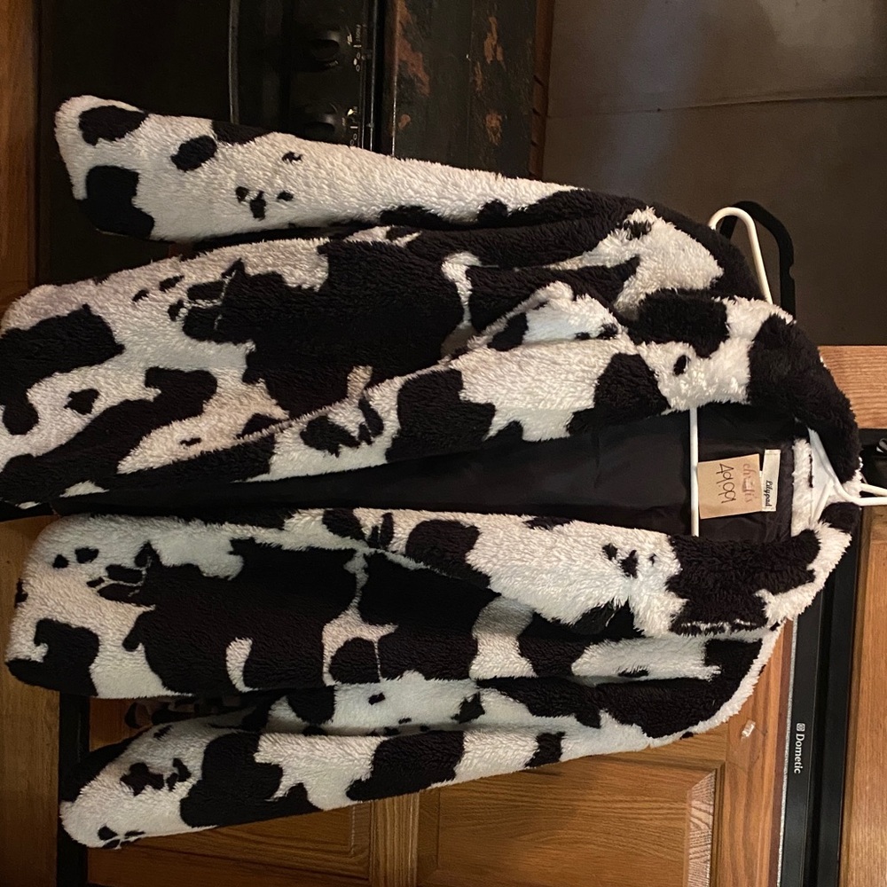 Lily Black and White Patterned Jacket